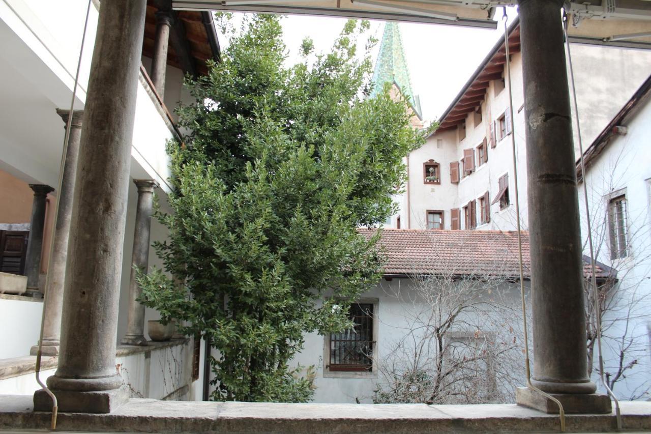 Appartamento Al Castello Тренто Экстерьер фото